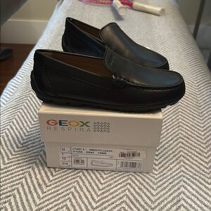 New Geox boys Black Leather shoes